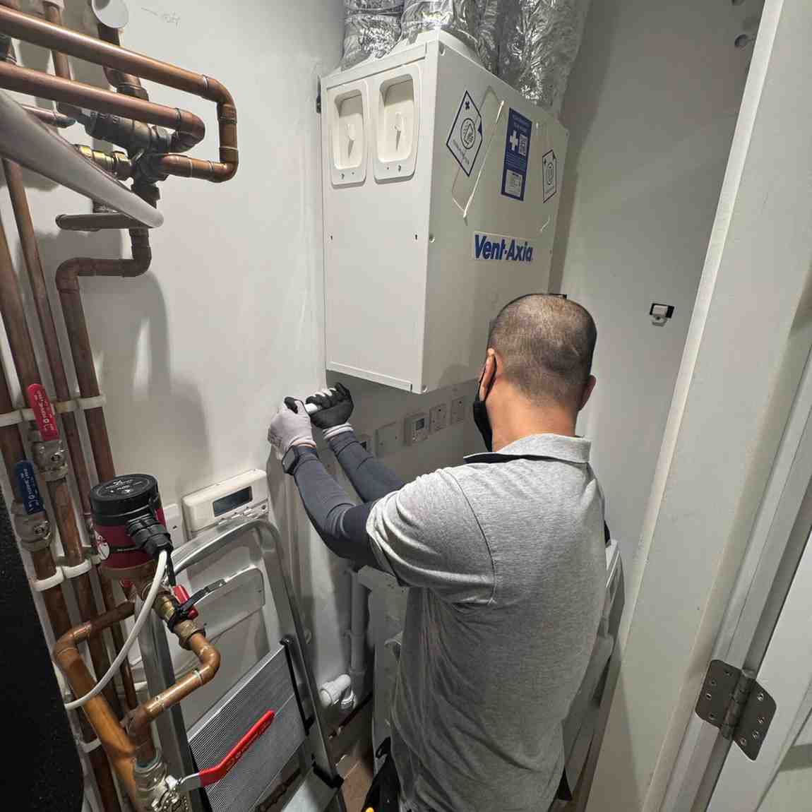 AirCycle ventilation expert servicing home system in London